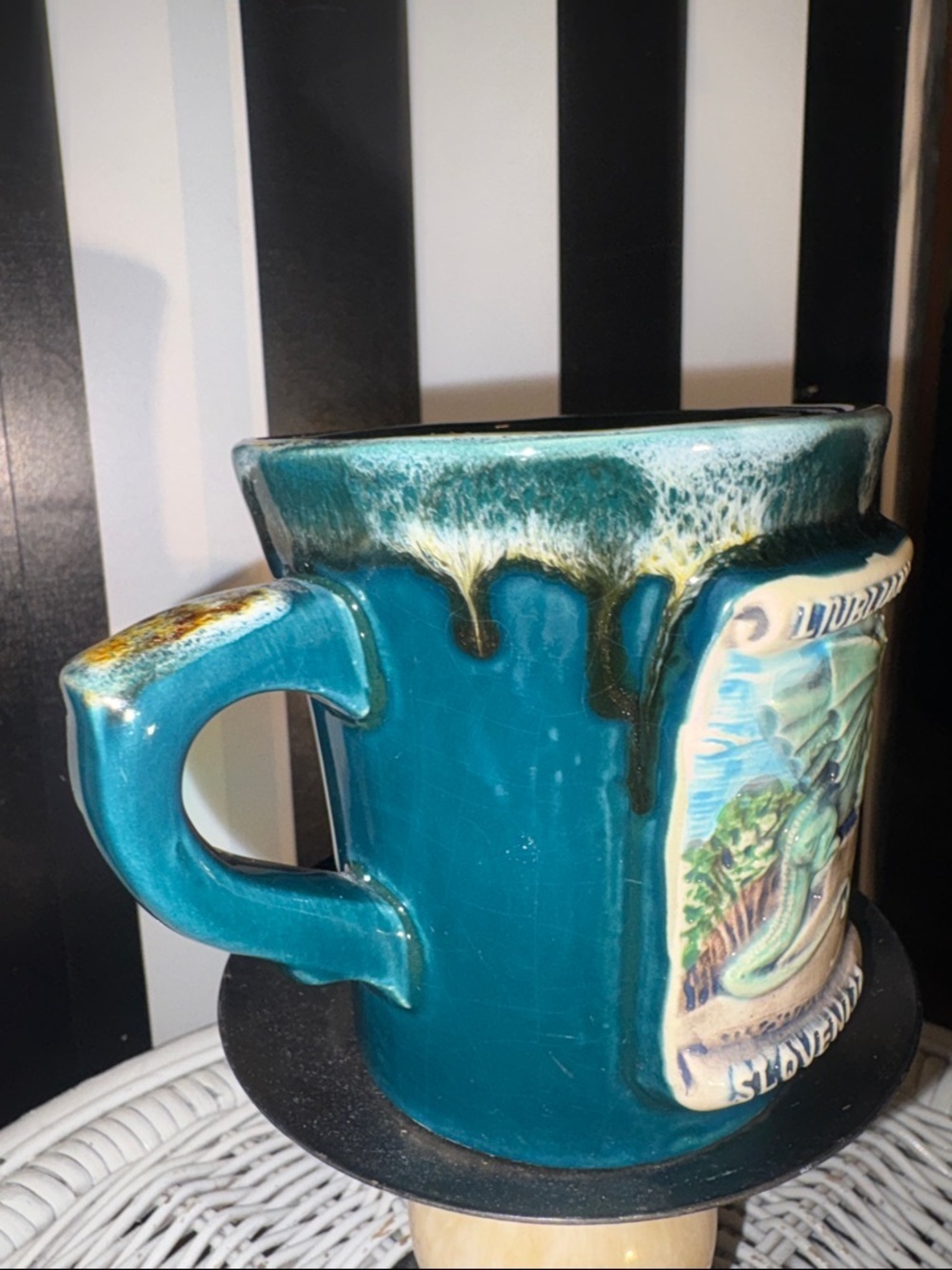 Souvenir Slovenija Green Dragon Ceramic Decorative Coffee Mug - Home Art Accent - Picture 4 of 11
